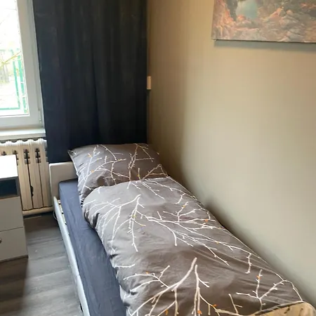 Hostel M&R Motel *